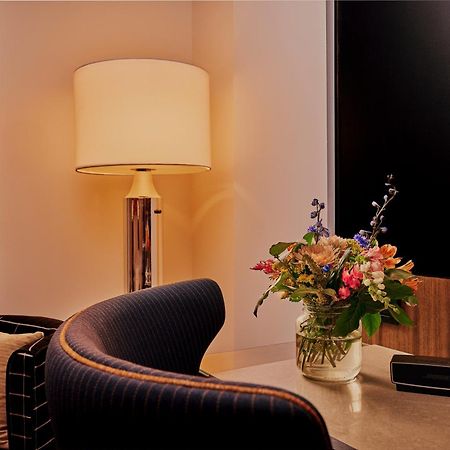 The Godfrey Detroit, Curio Collection By Hilton Exterior foto