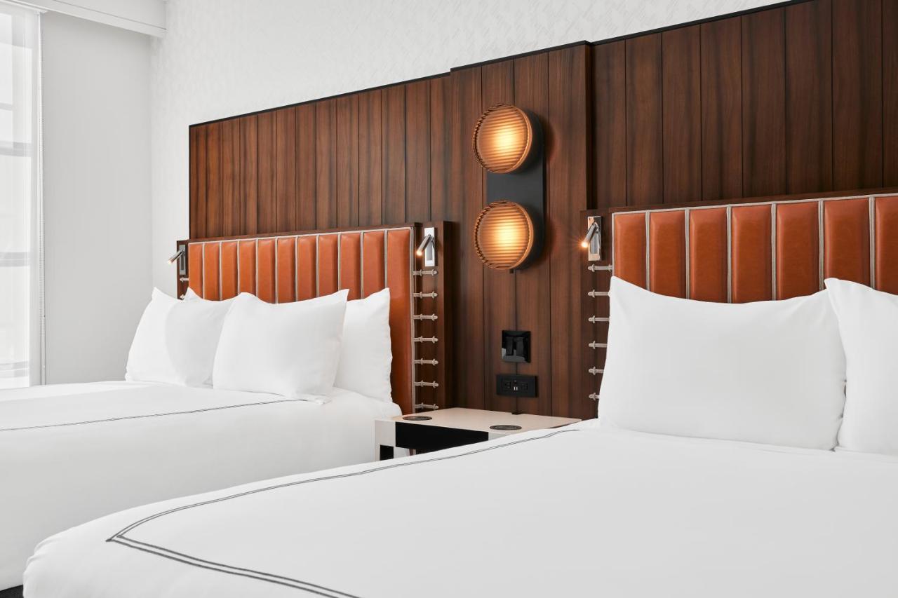 The Godfrey Detroit, Curio Collection By Hilton Exterior foto