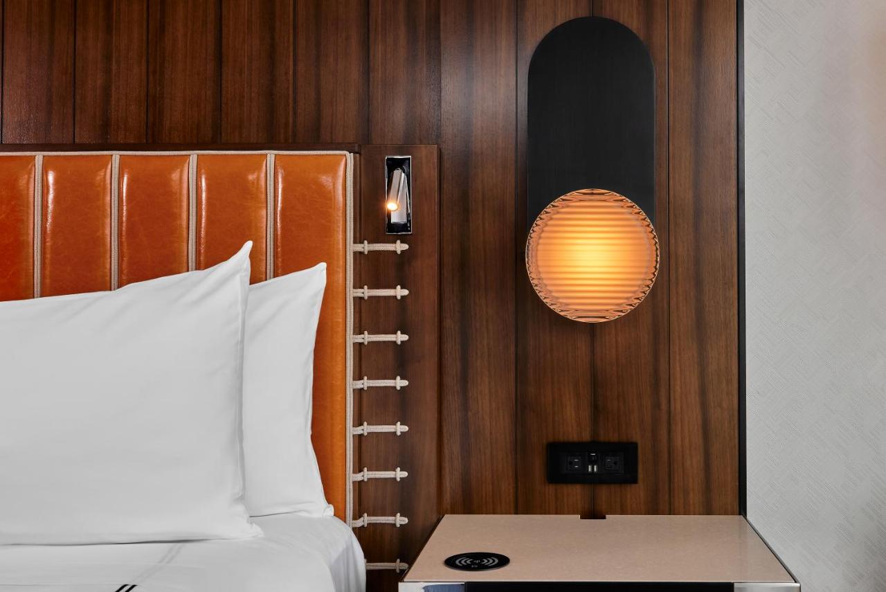 The Godfrey Detroit, Curio Collection By Hilton Exterior foto
